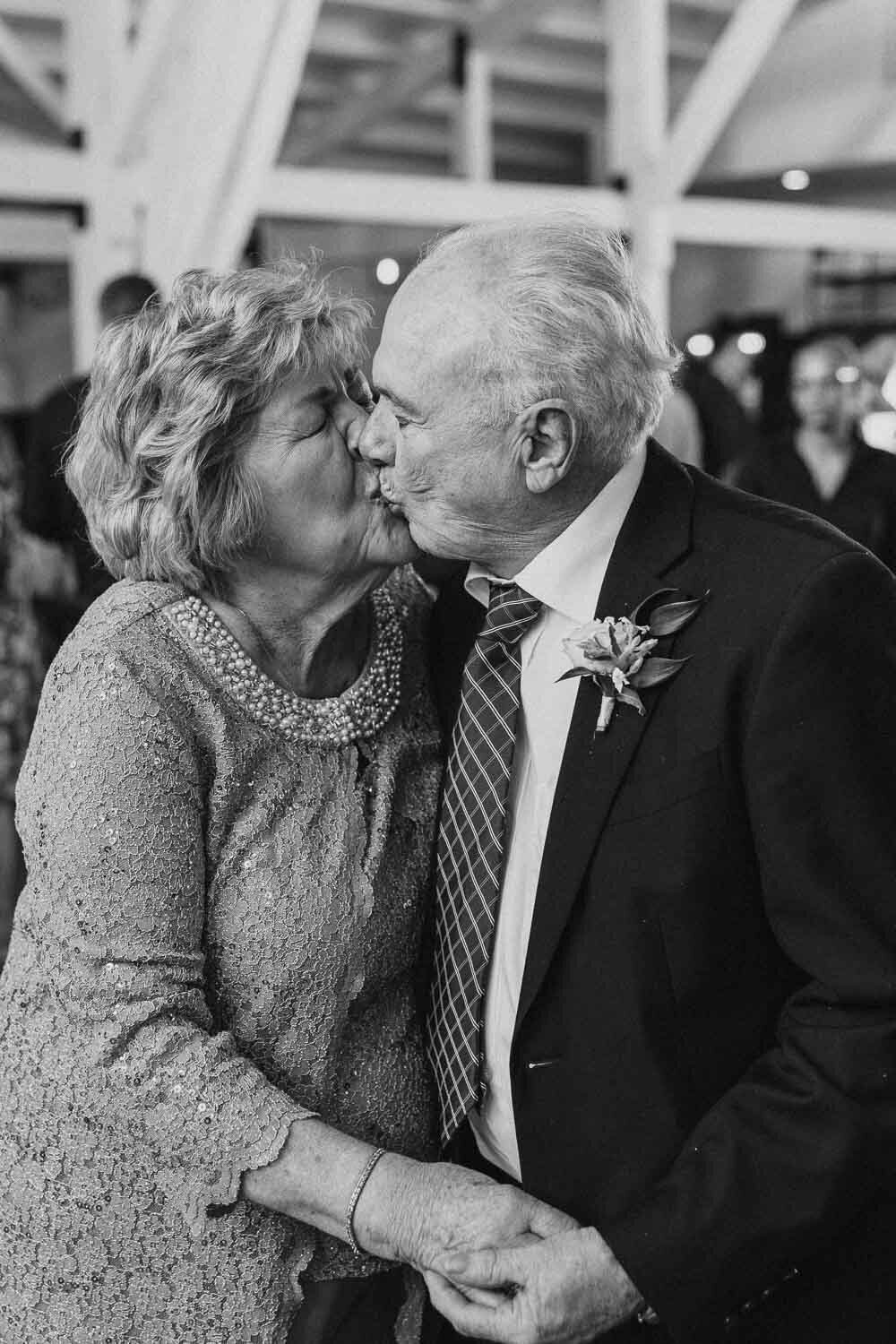 DocumentaryWeddingPhotos