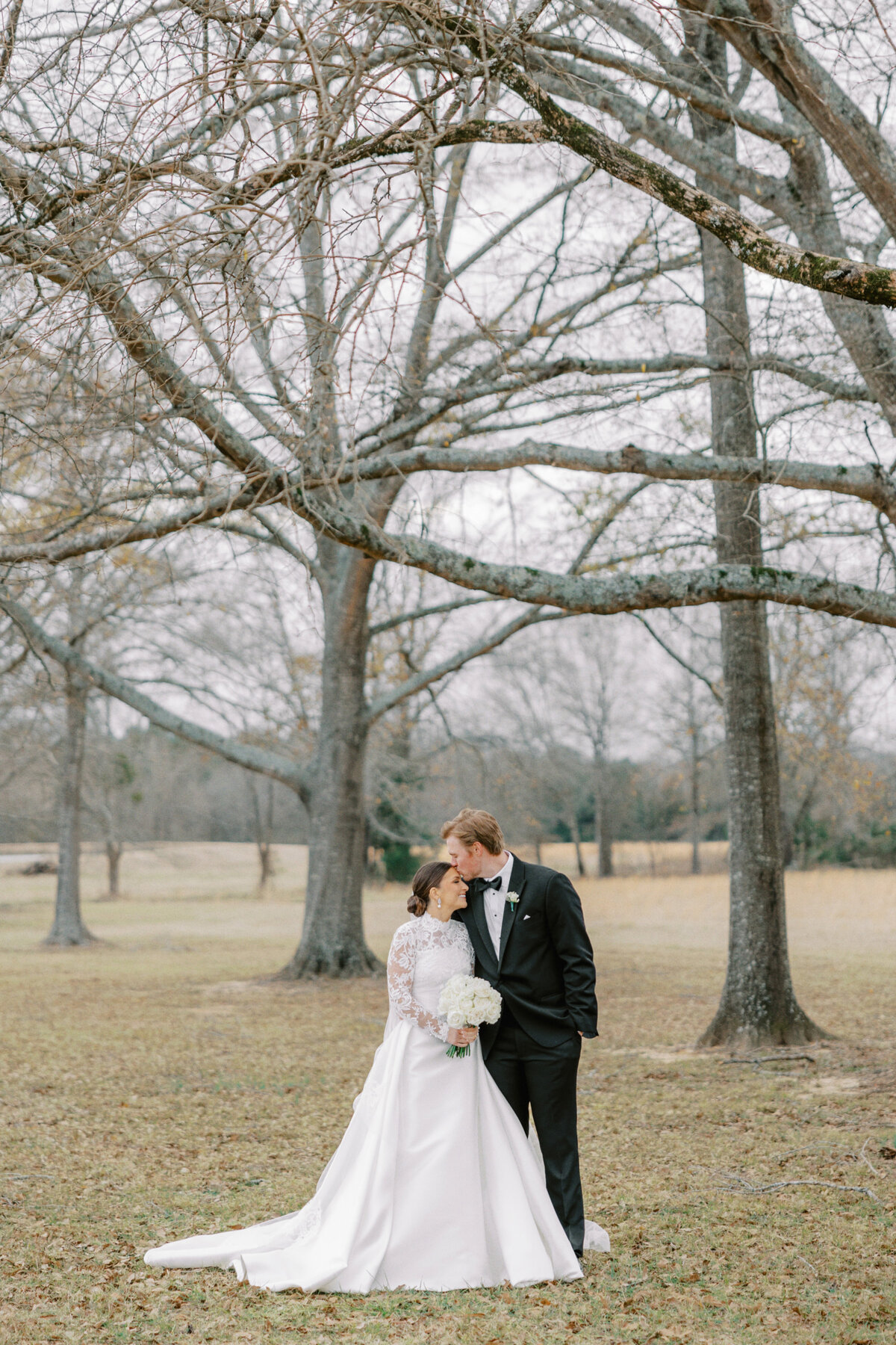 beautiful wedding day at dodson farms