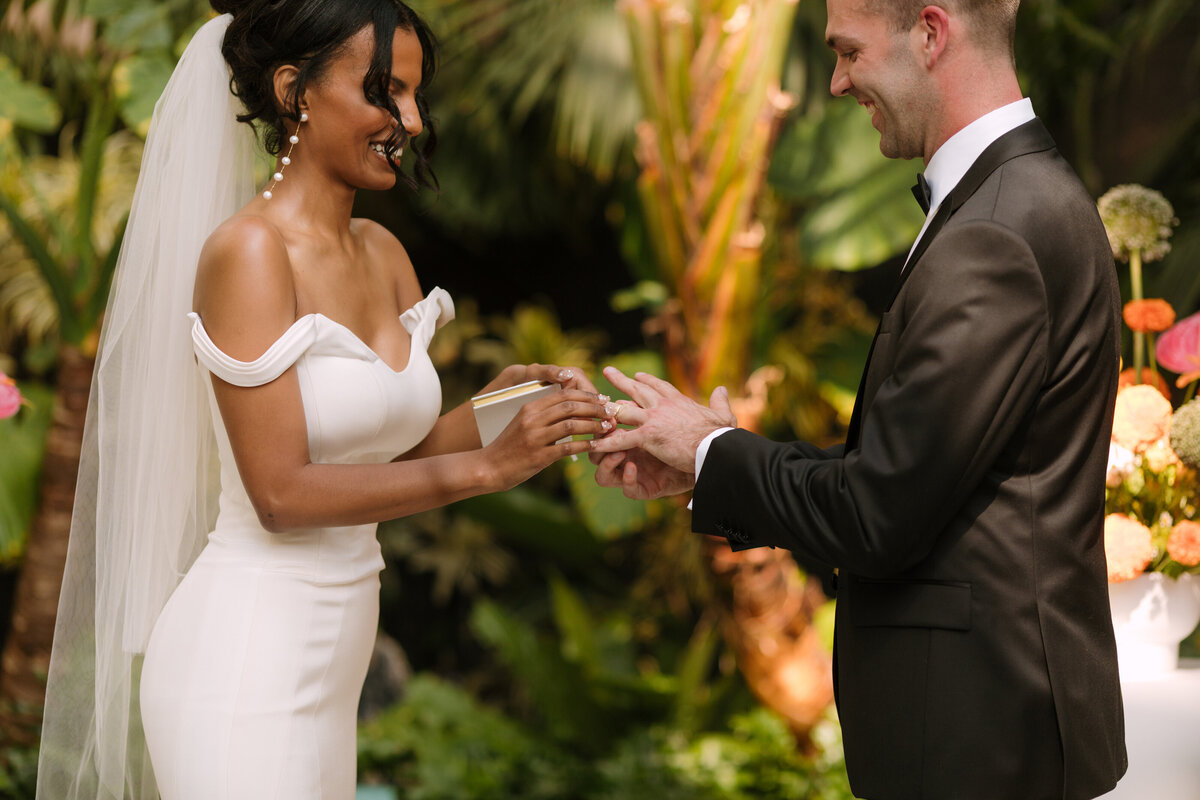 2023_los-angeles-tropical-wedding-adam-griffin-photo-23