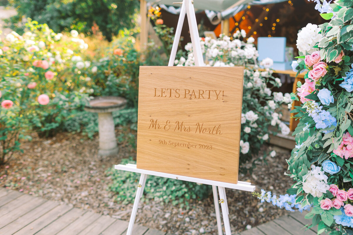 Scrivelsby Walled Garden Wedding - Dita Bowen Photography-90