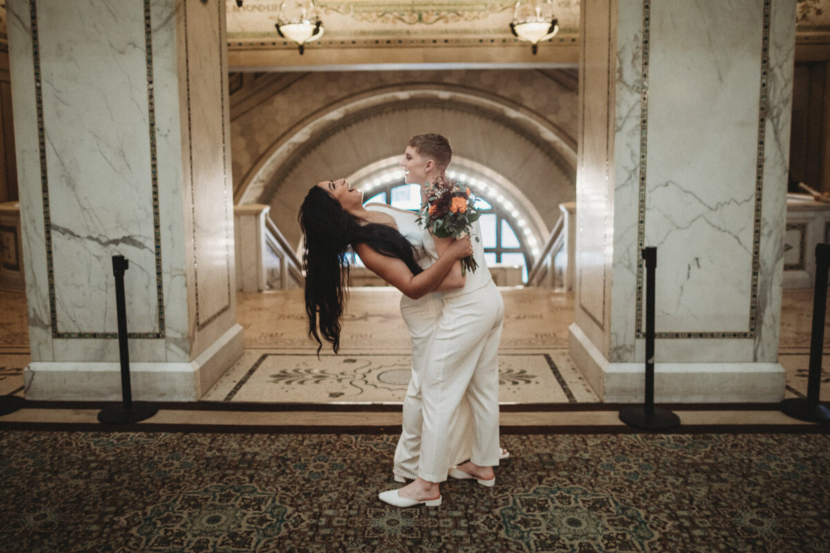 Garfield-Conservatory-Elopement-Chicago-Photographer-Queer-Affirming-30