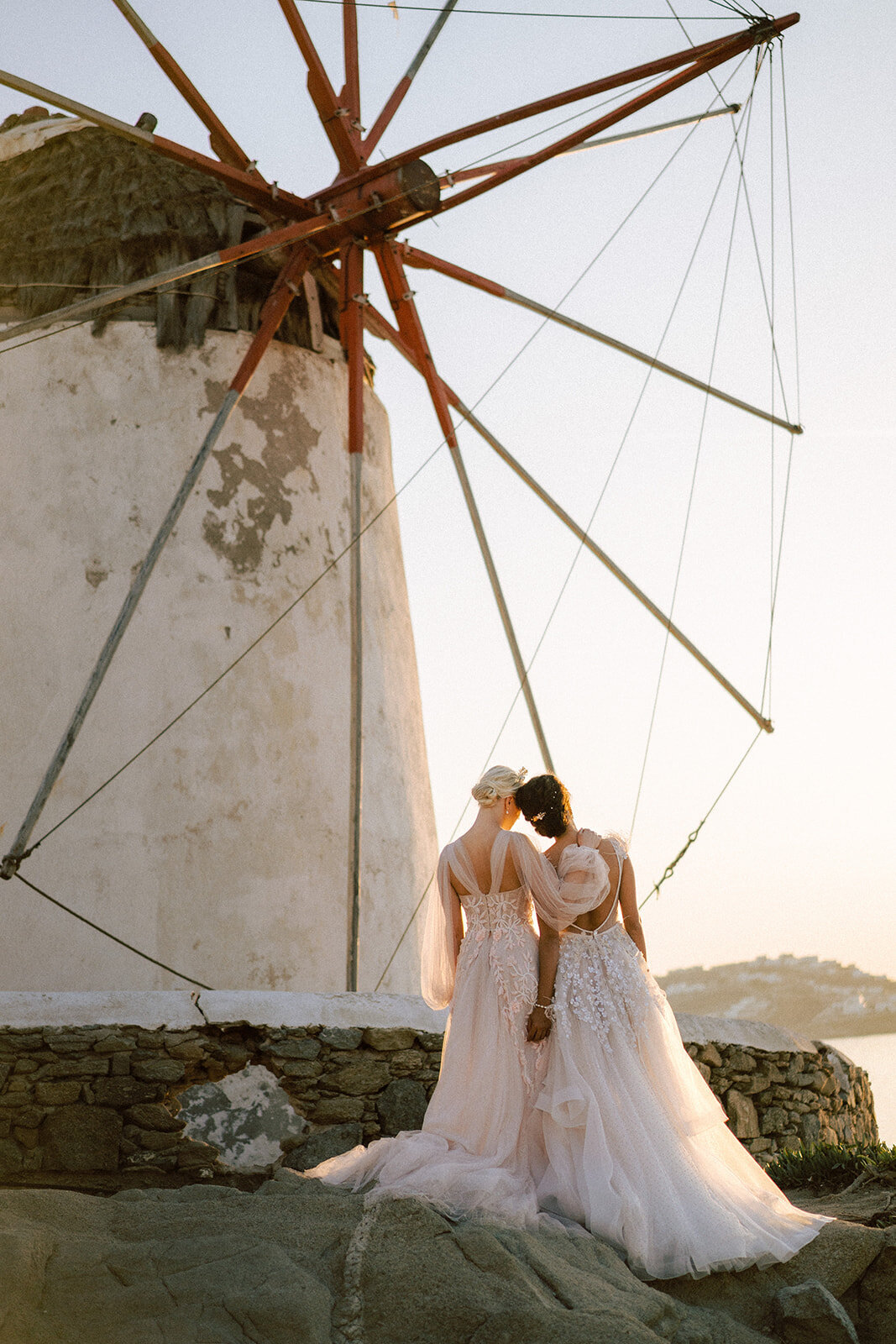 Mykonos bridal elopement - greek cyclades - Veronique lorre destination florist6