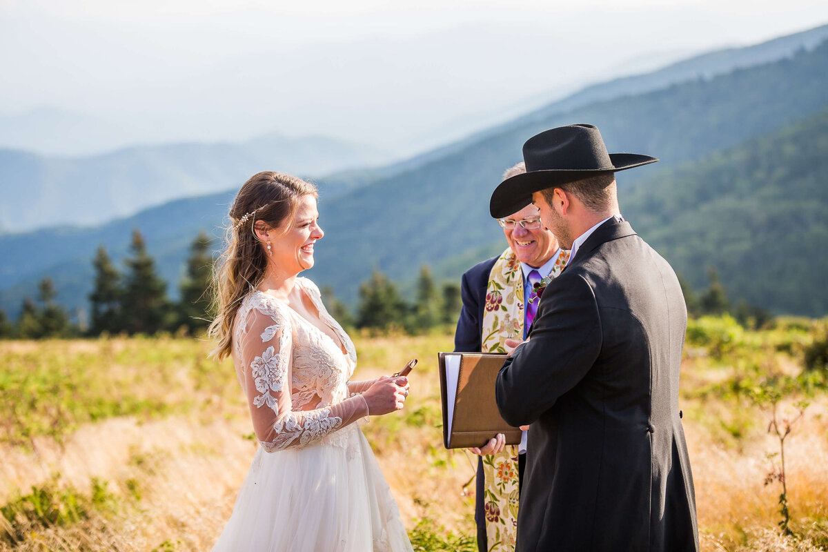 Roan-Mountain-NC-Elopement-12