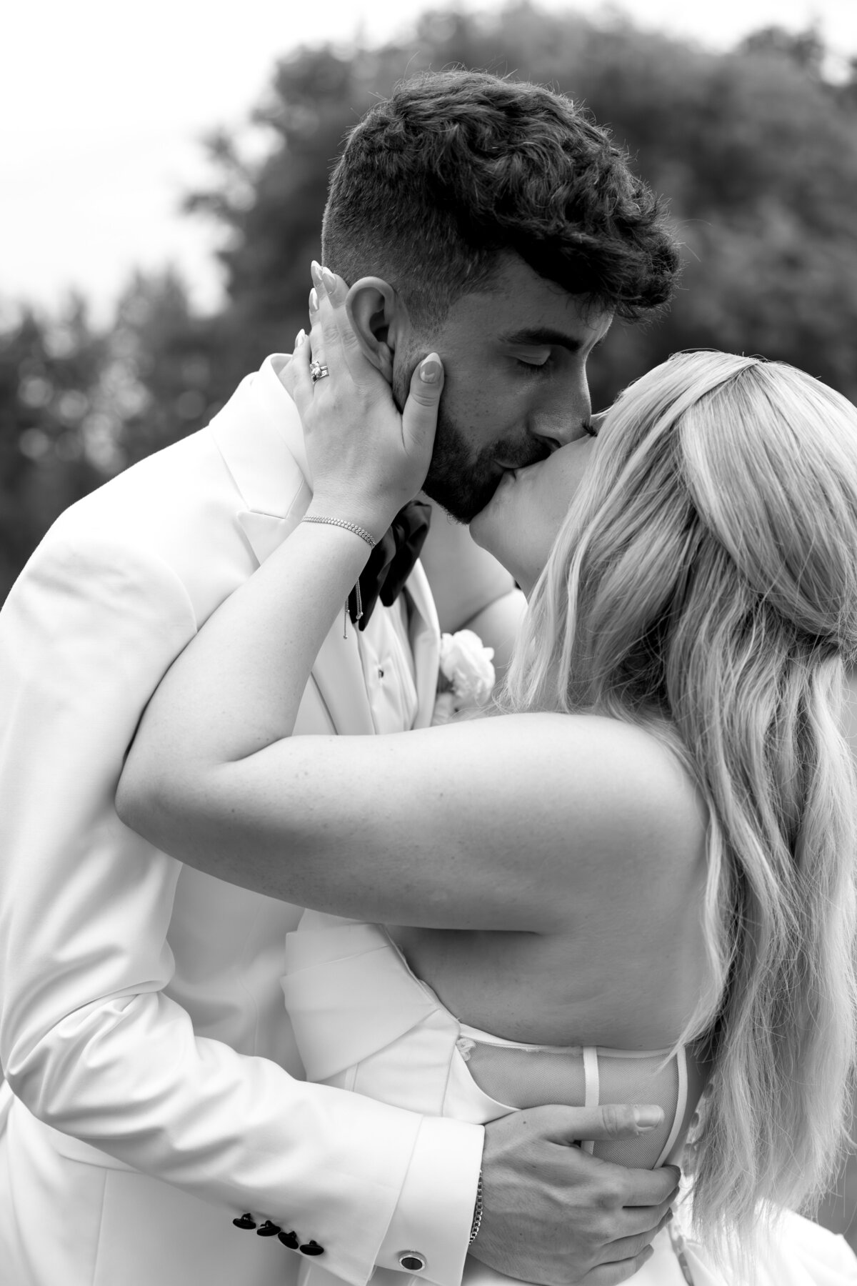 Sara & Joni Wedding Samples-183