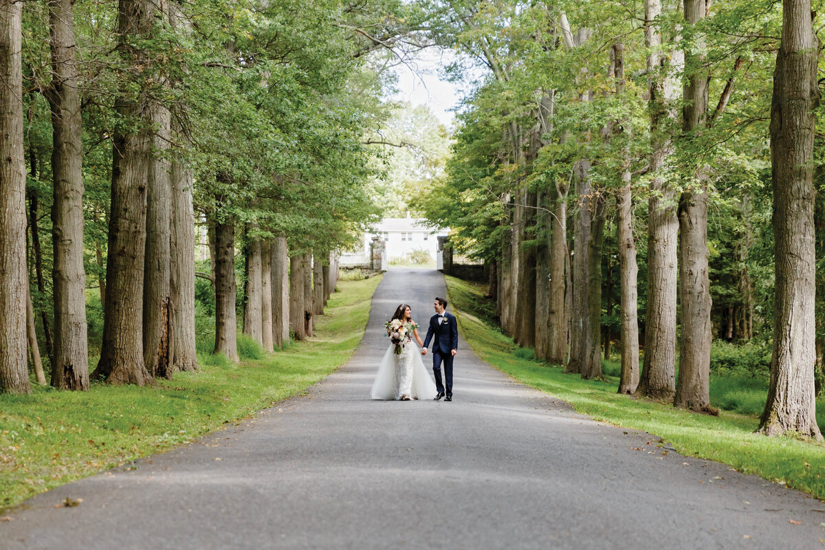 Arrow park lake and lodge wedding 008