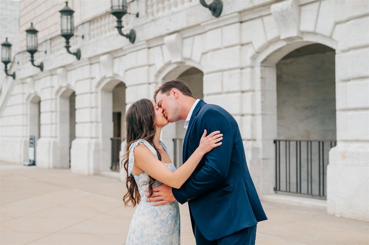 DETROIT-WEDDING-PHOTOGRAPHER-CAPTURED-BY-KELSEY-DIA-ENGAGEMENT-SESSION-GM-9_websize