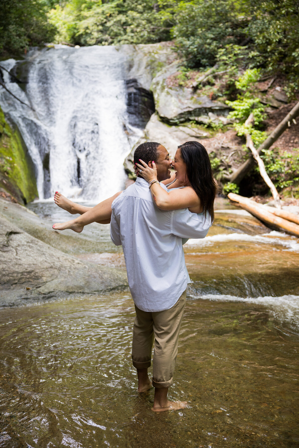 romantic-waterfall-photo