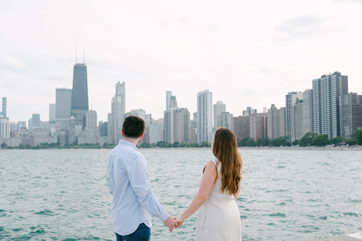 Chicago-engagement-photographer-12