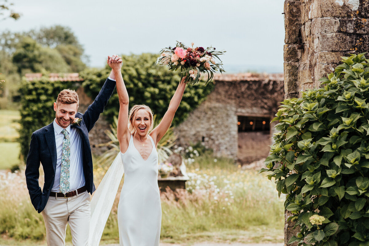 Ash_Barton_Wedding_Lauren+Chris_THISANDTHAT_PHOTOGRAPHY-349