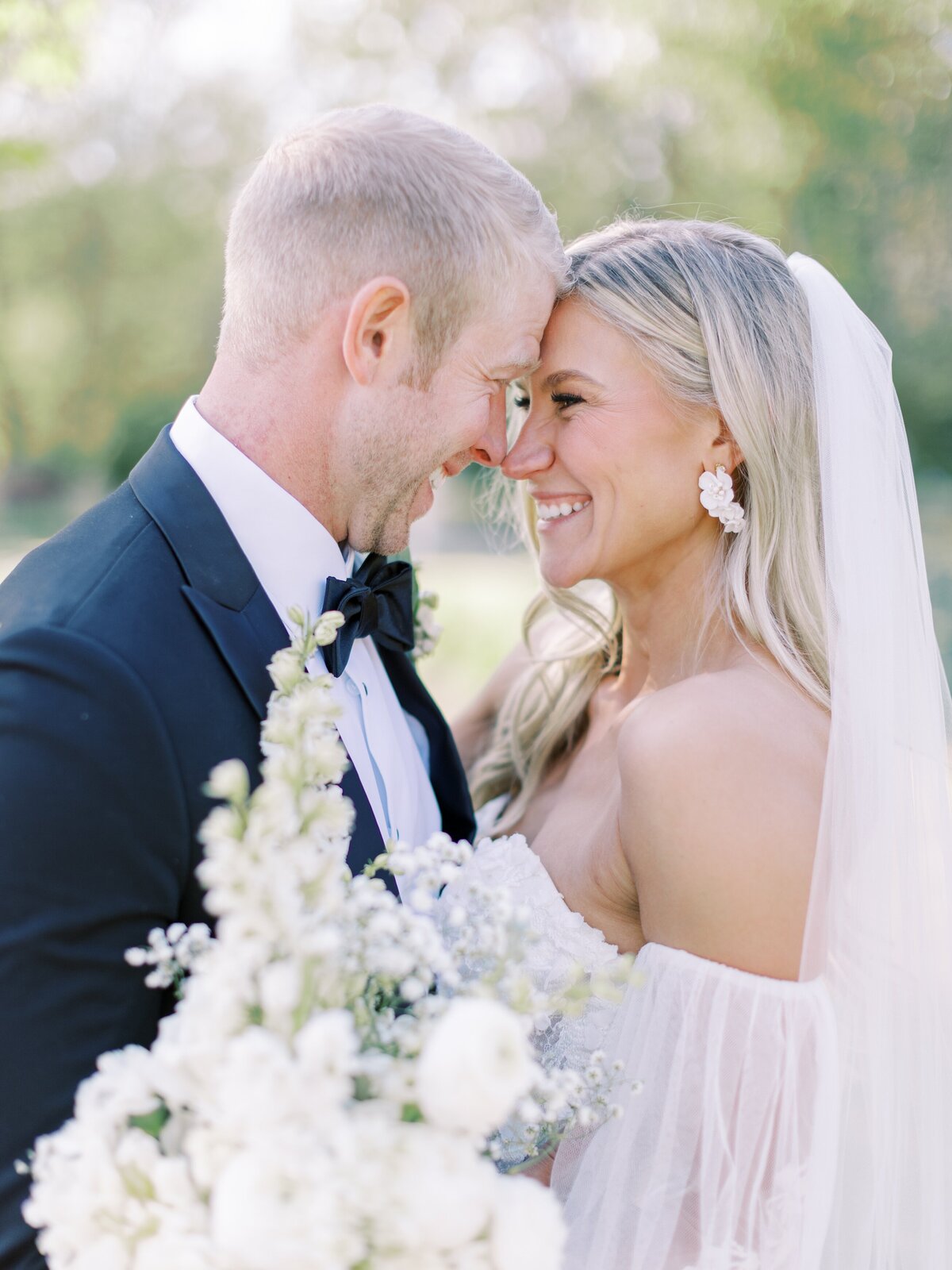castle-farms-charlevoix-michigan-wedding-photographer-fine-art-film-luxury_0064