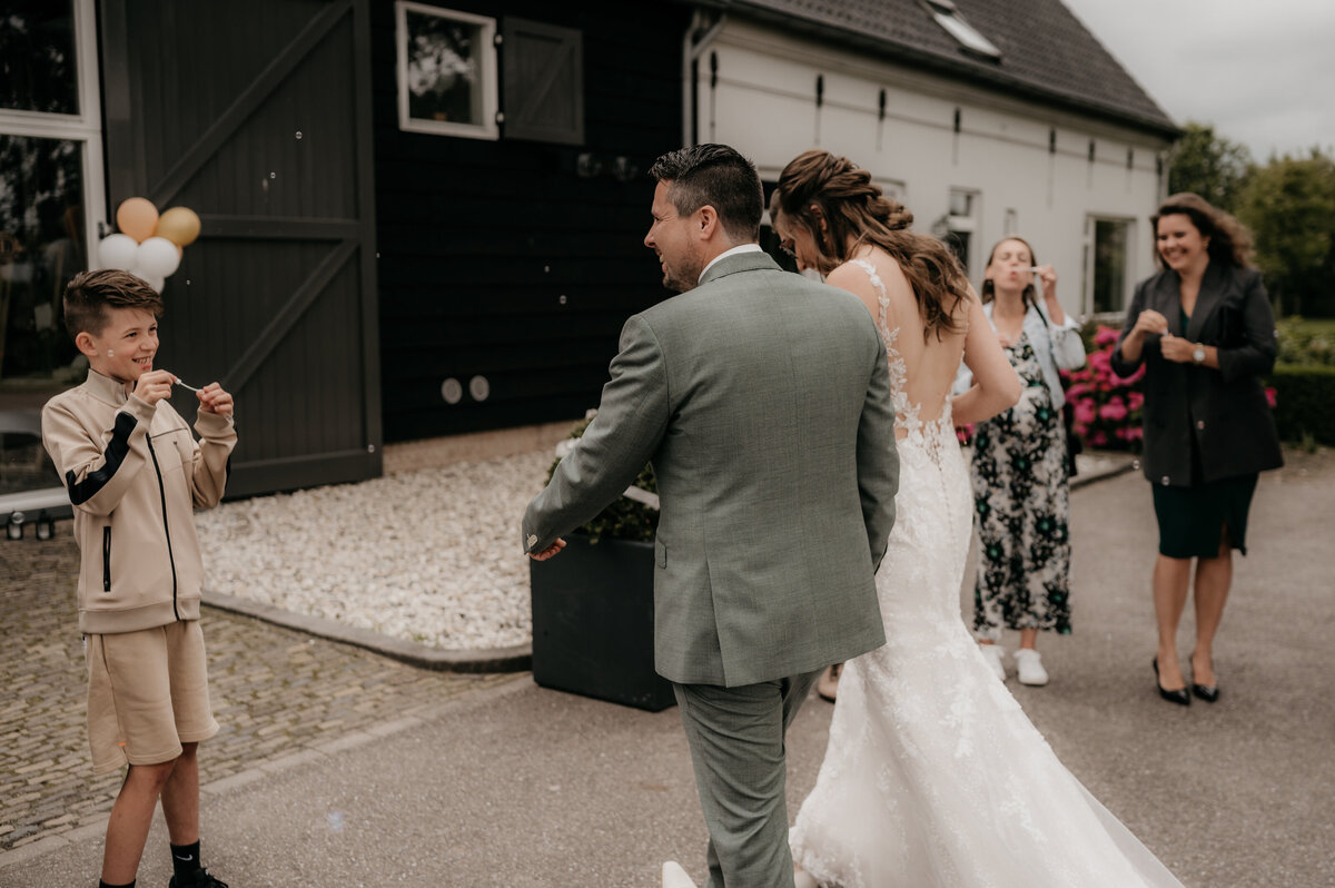 Pure Liefde Fotografie - Sergio & Tamara - Aankomst + Taart-31