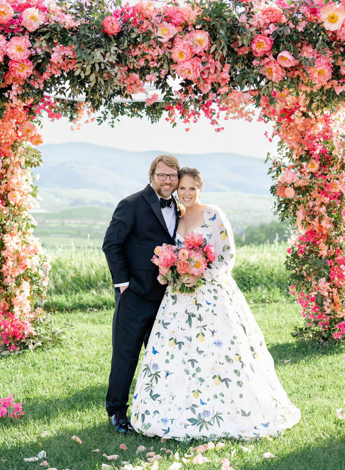 24-rebecca-yale-tuscany-floral-wedding-borgo-finocchieto