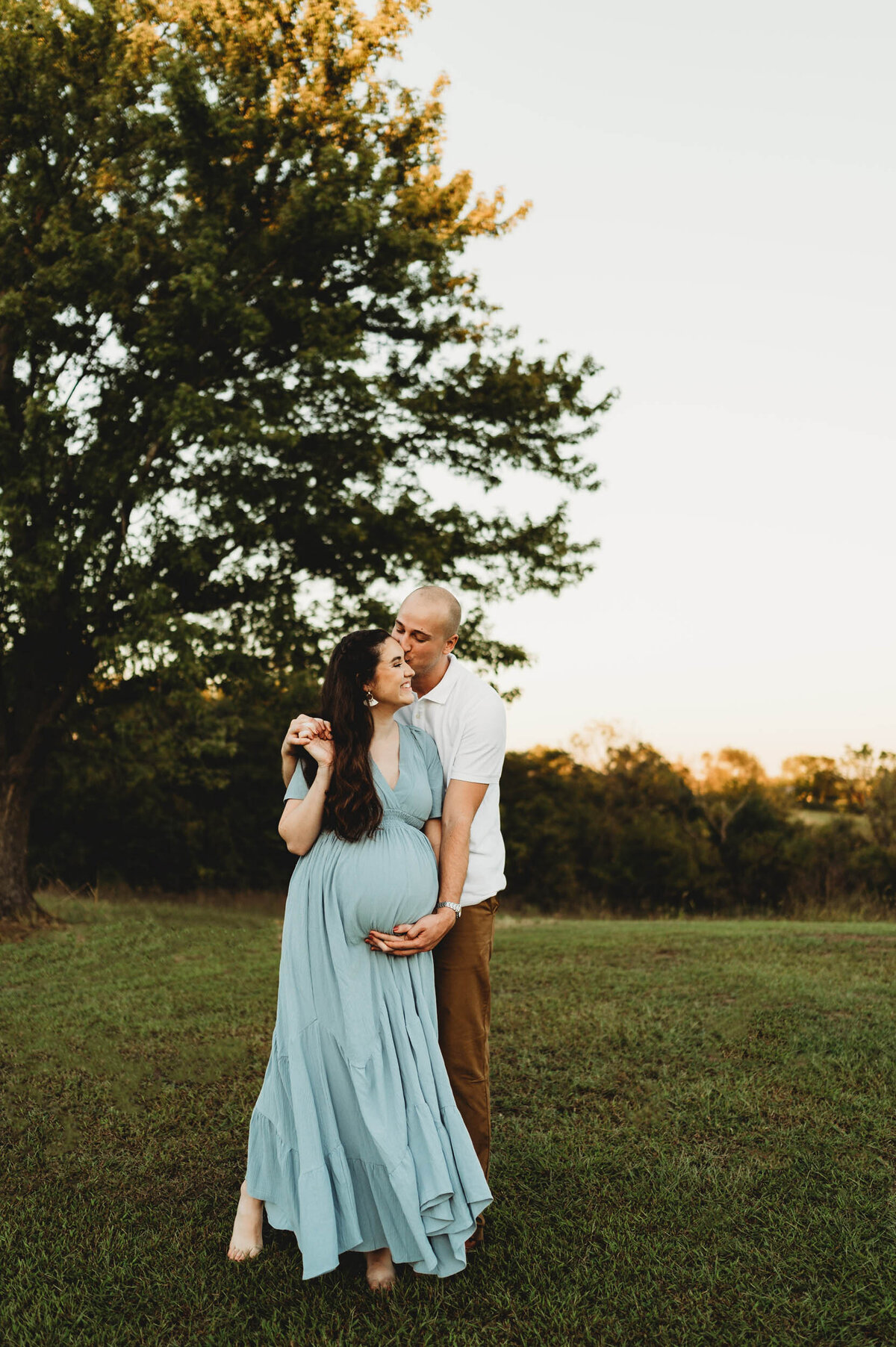 Outdoor twins maternity session kansas city5