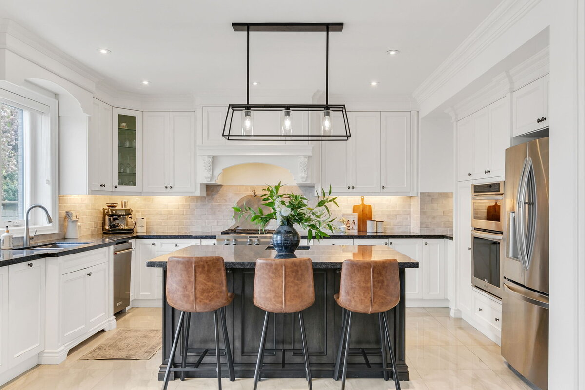 25-web-or-mls-15_003_Kitchen