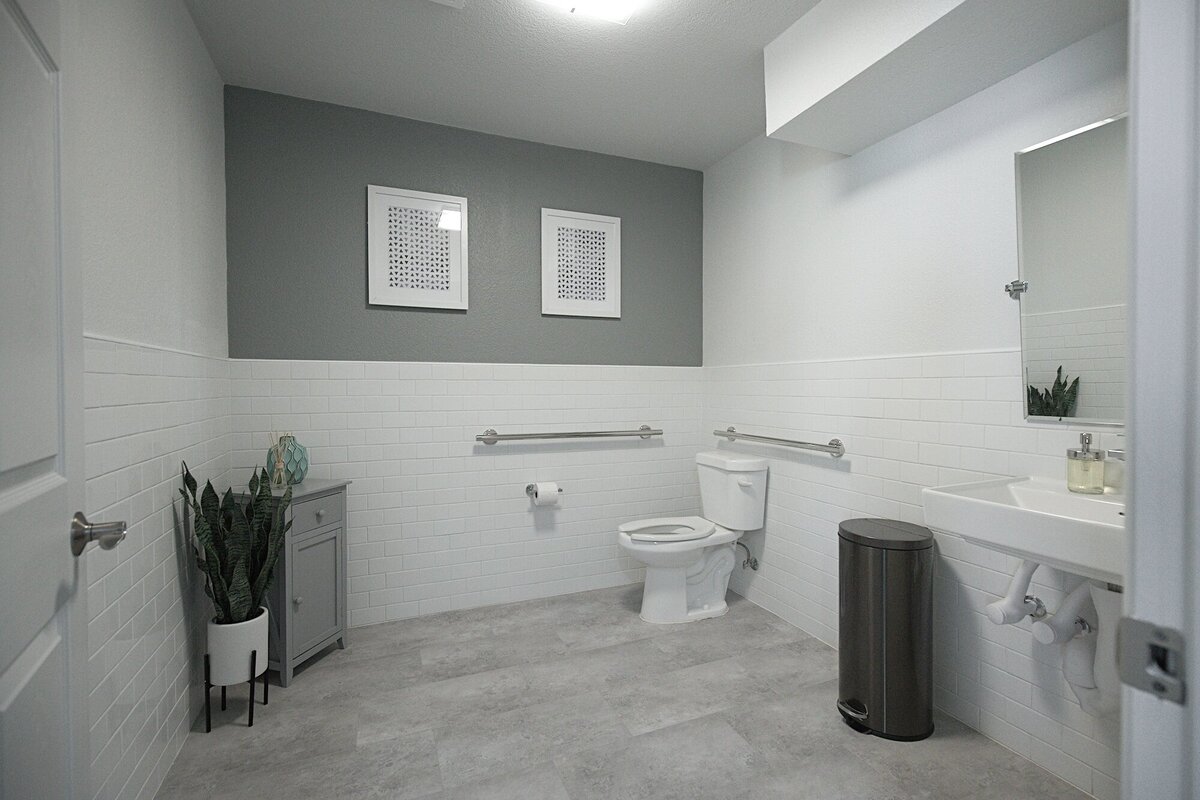 Comm Bathroom After