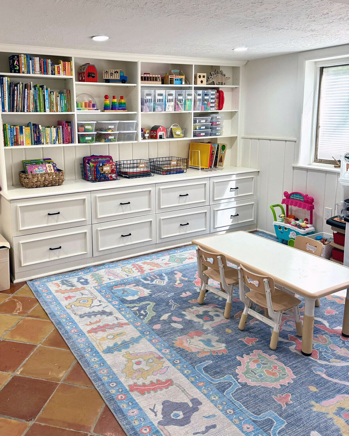 Uncluttered Haven_Mudroom Laundry Organization_7