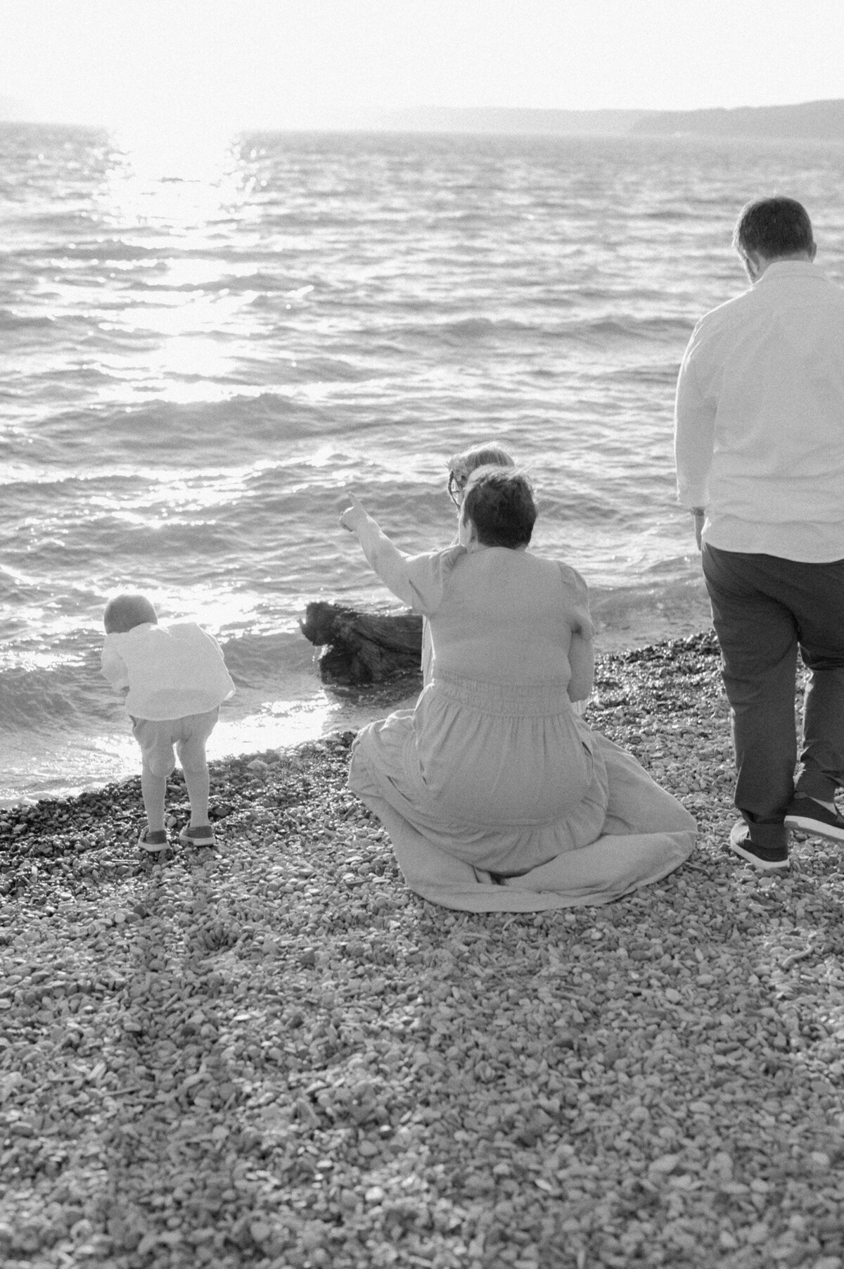 Family-beach-session-seattle-76