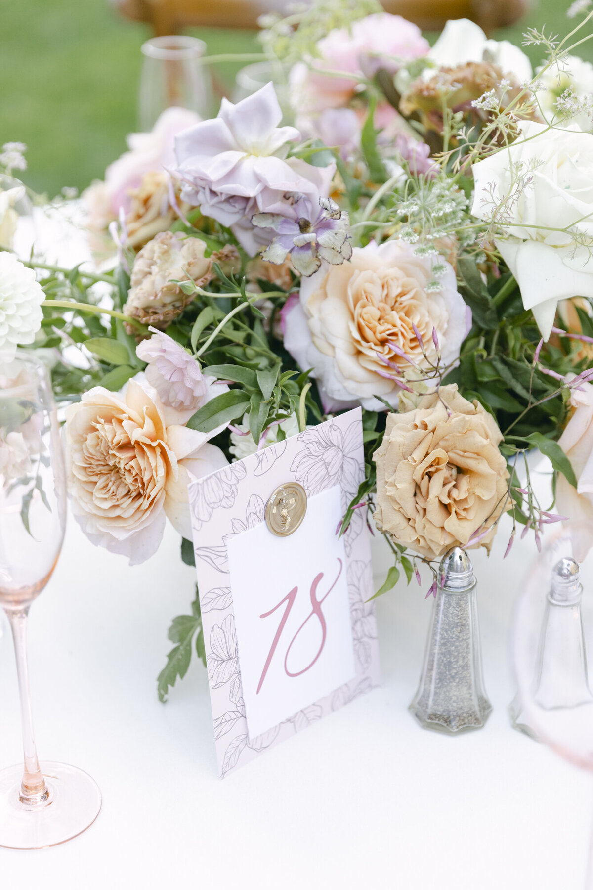 PERRUCCIPHOTO_NESTLDOWN_WEDDING_162