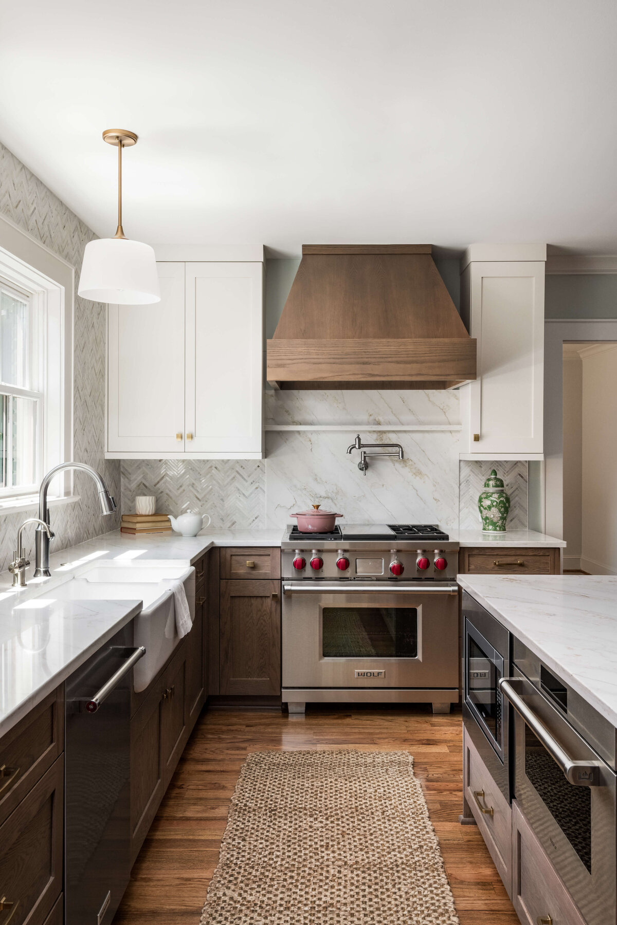 2137-Queens-Rd-East-4