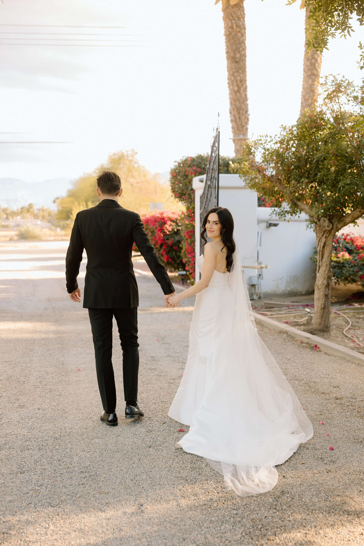 Bougainvillea_Estat_Palm_Springs_Wedding_55