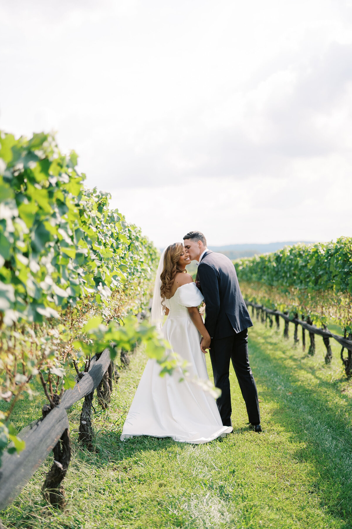 FirstLook_AVWedding_MaddyWilliamsPhotography-60