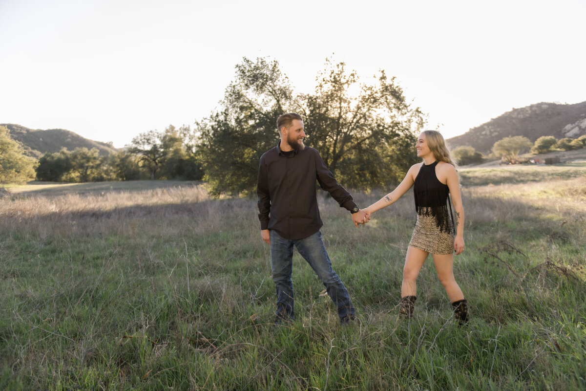 San-DIego-Engagement_Photographer_Country_013
