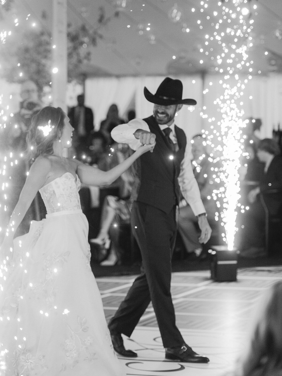SneakPeeks 112 DiannaBrooks WEDDING