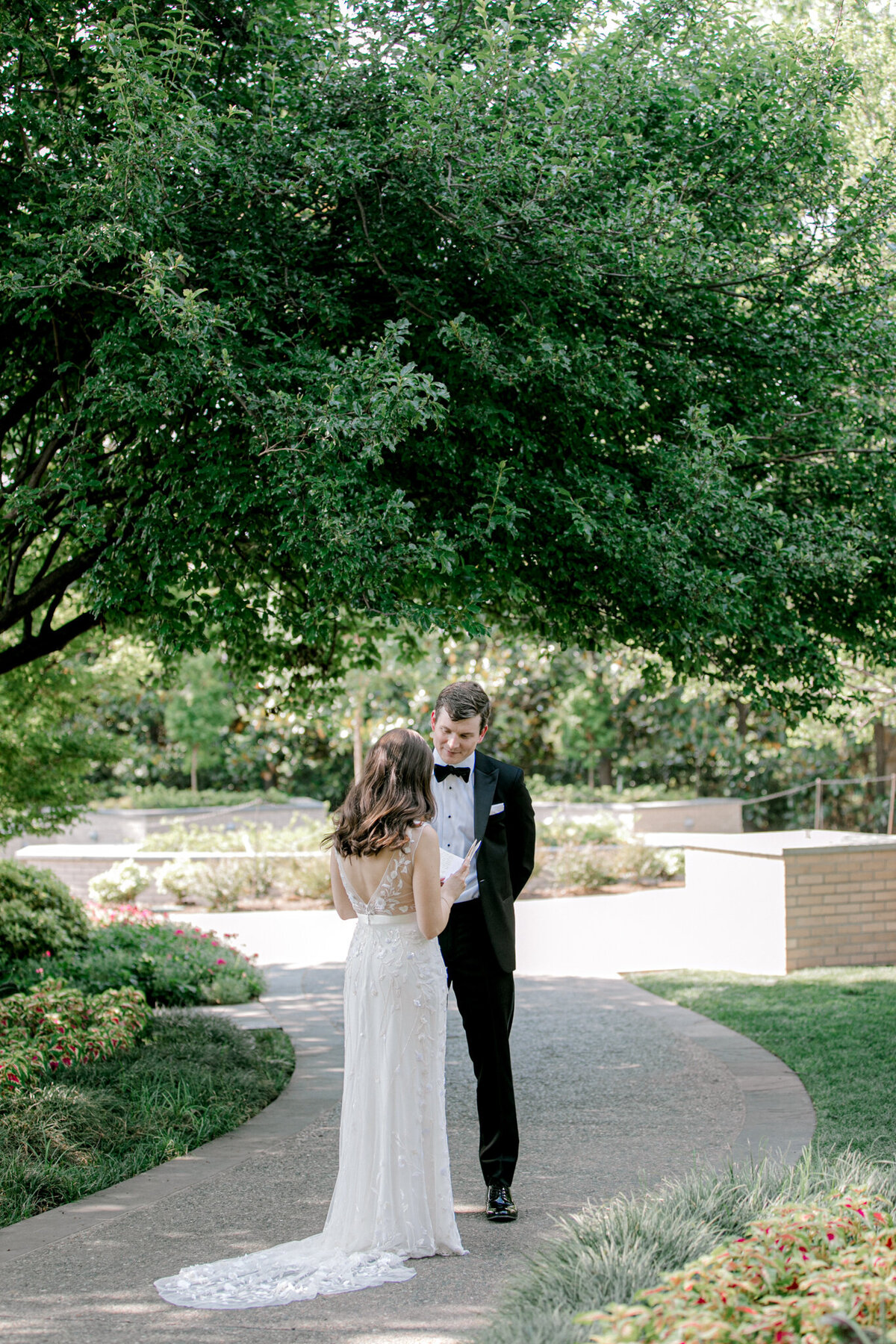 Gena & Matt's Wedding at the Dallas Arboretum | Dallas Wedding Photographer | Sami Kathryn Photography-74