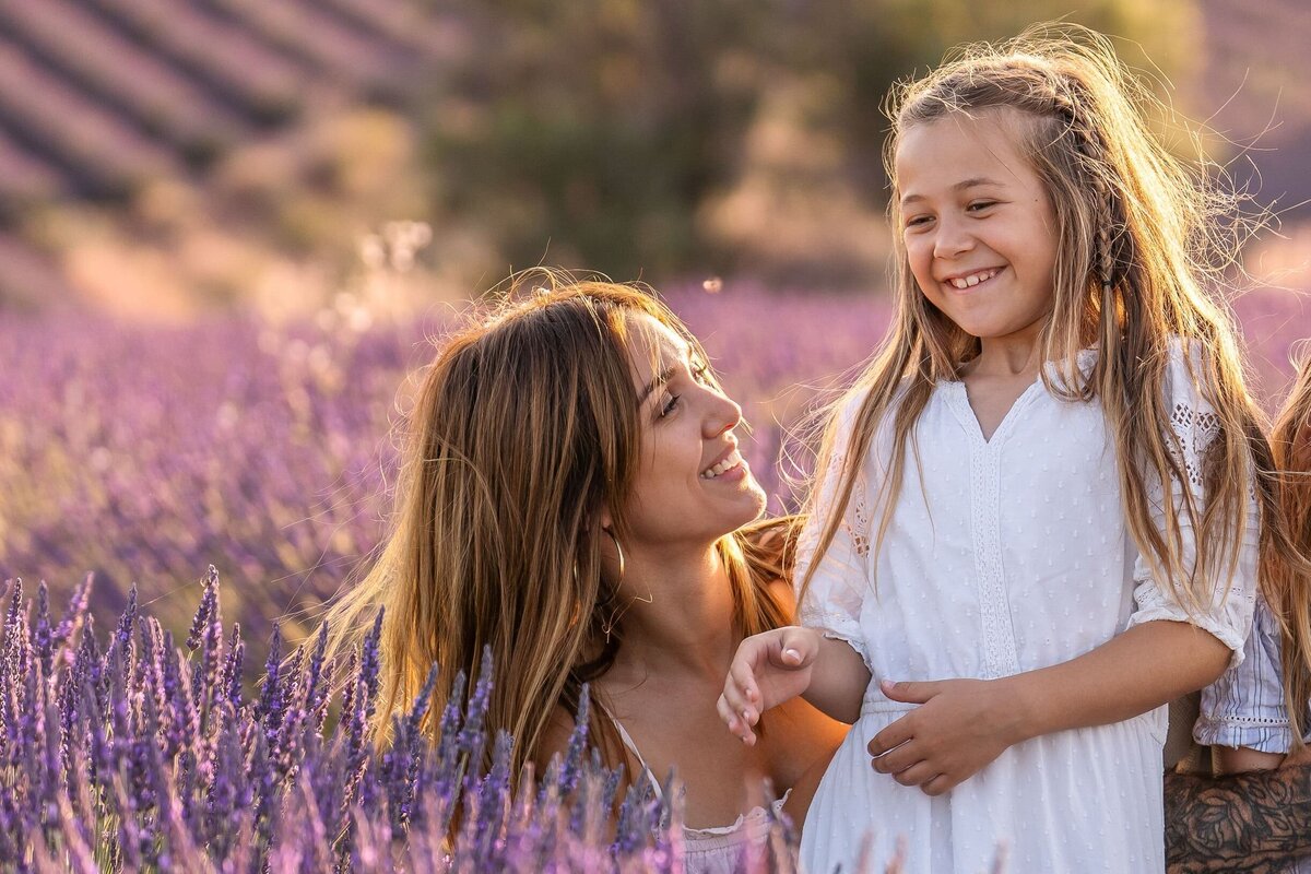shooting-lavande-provence-couple-famille26