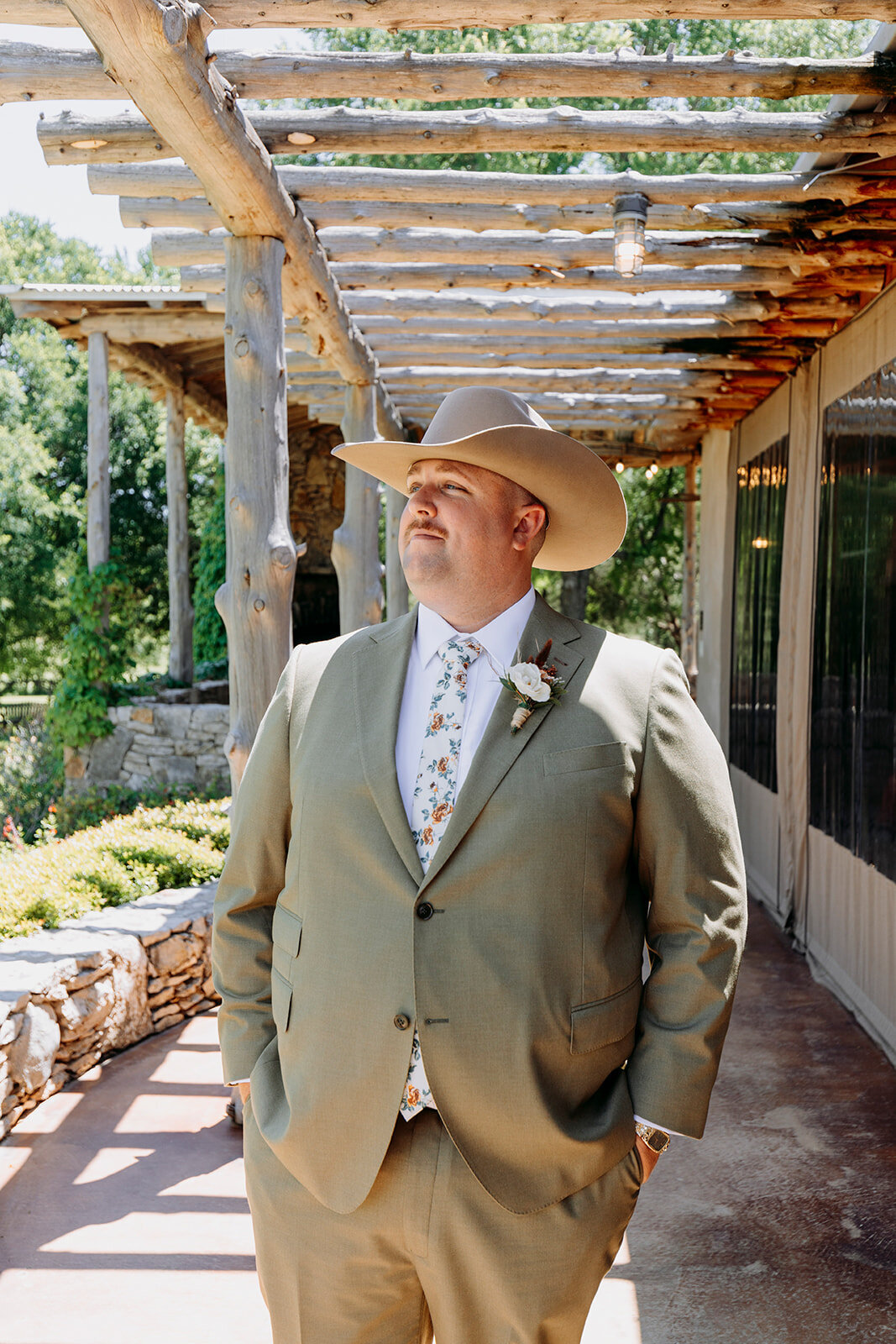 reTheBurrowWeddingPhotography-983