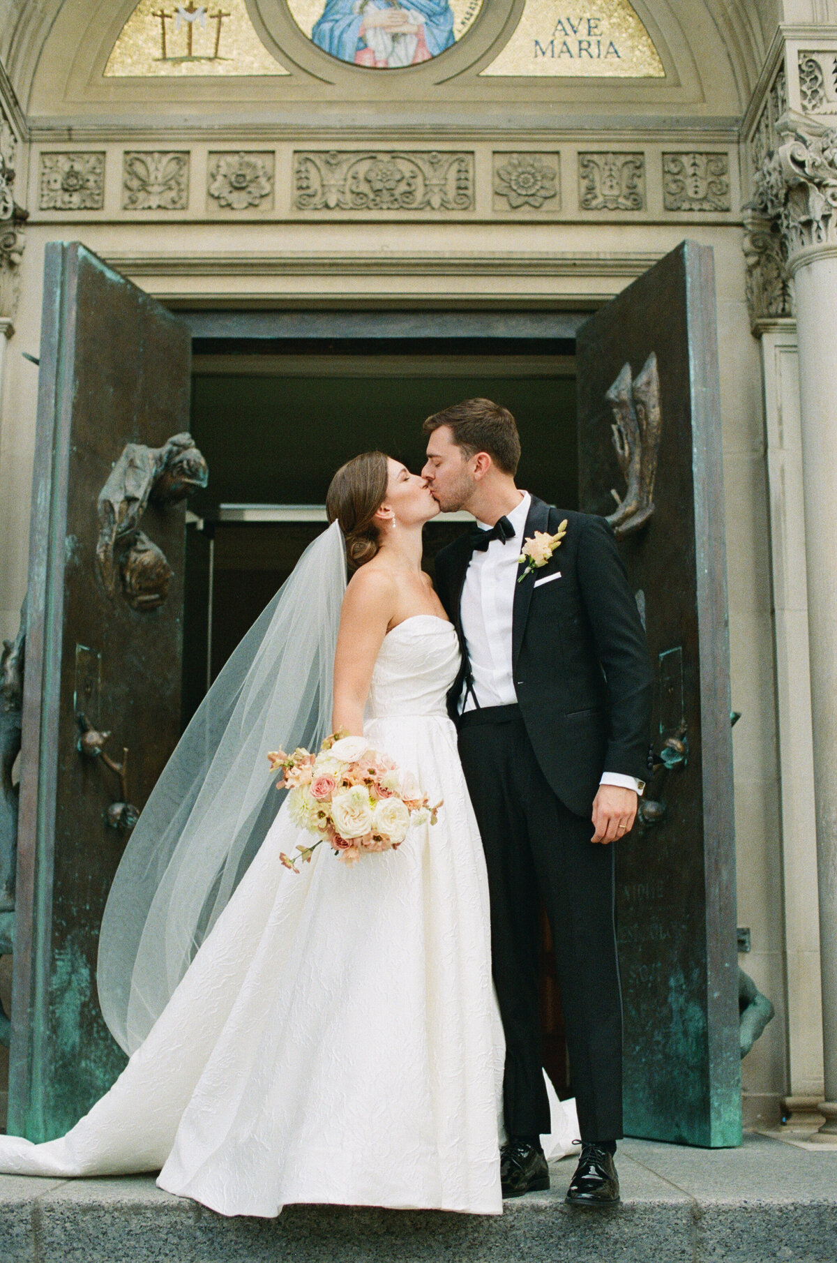 JaclynRoth-Olivia-Matt-Wedding-Film-143