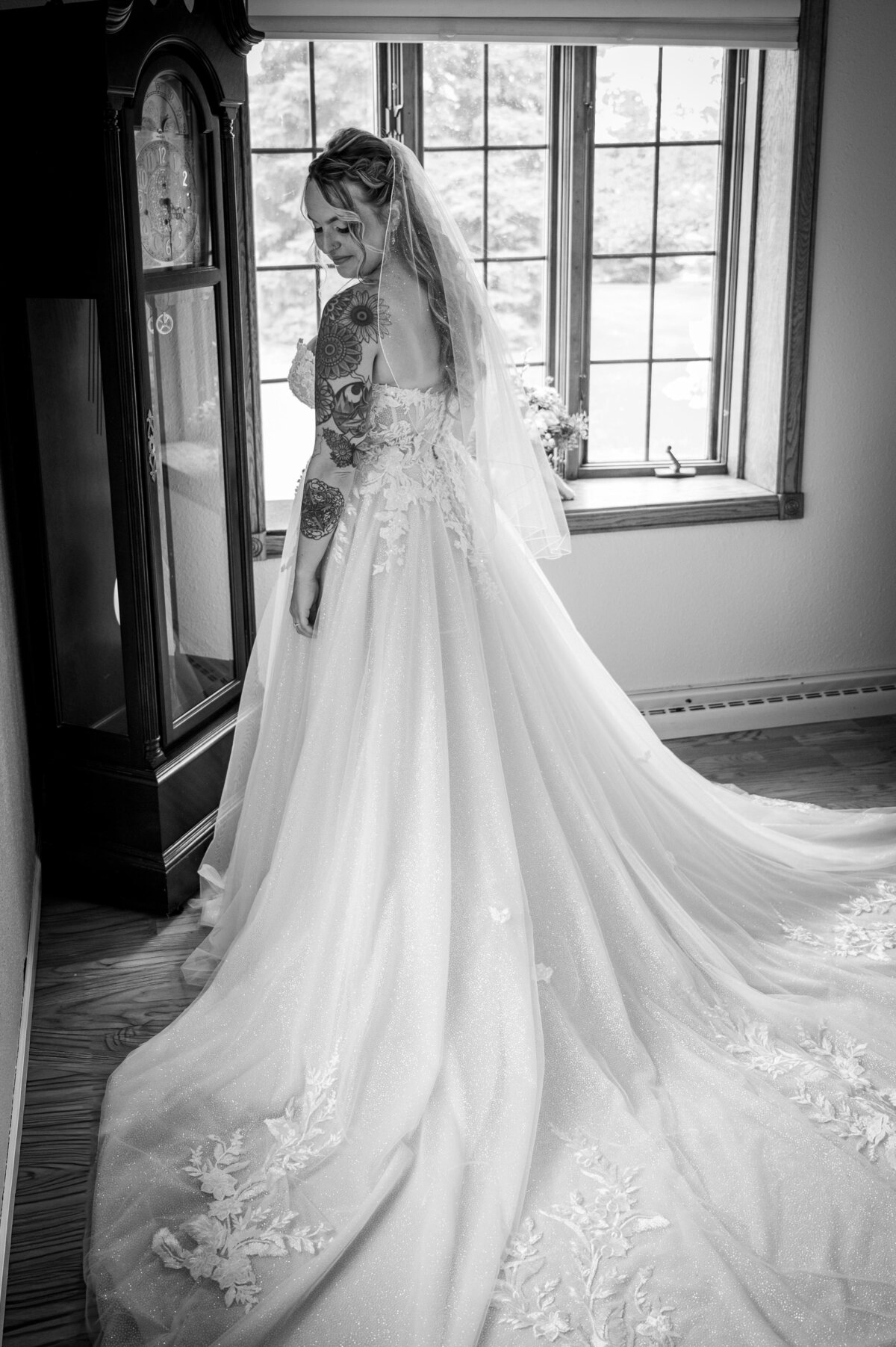 112-Shanda-Matt-Wedding-Photographer-St-Cloud-Brainerd-MN-MindiJenningsPhotography