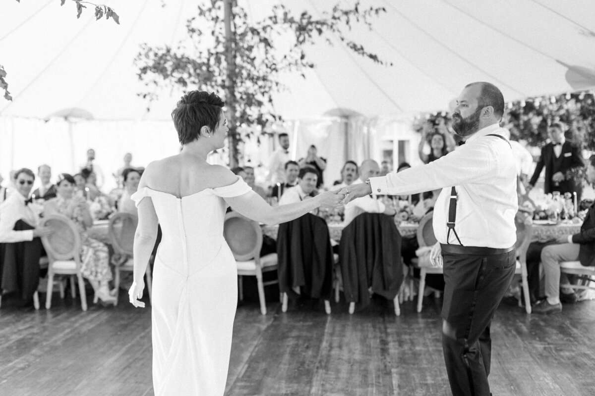 Maïlys Fortune Photography Husband Wife Wedding Weddings Photography France Switzerland Italy Timeless Dreamy Imagery Bilingual French English Destination Weddings Destination Wedding Provence French Riviera Paris Lake Como Tuscany158