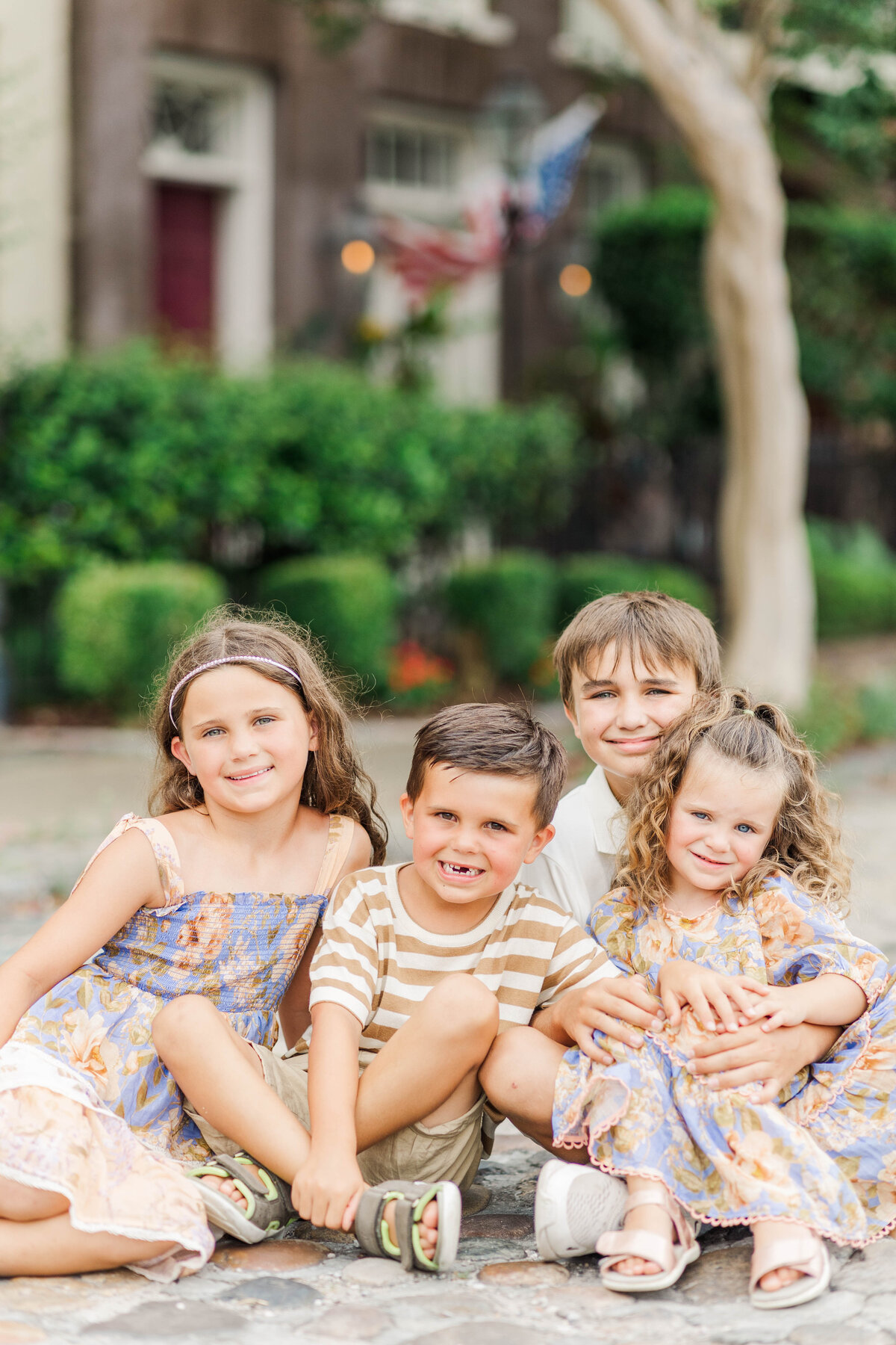 family-session-vacation-charleston-rainbow-row-east-bay-downtown-nicole-fehr-photography-lowndes-grove-52