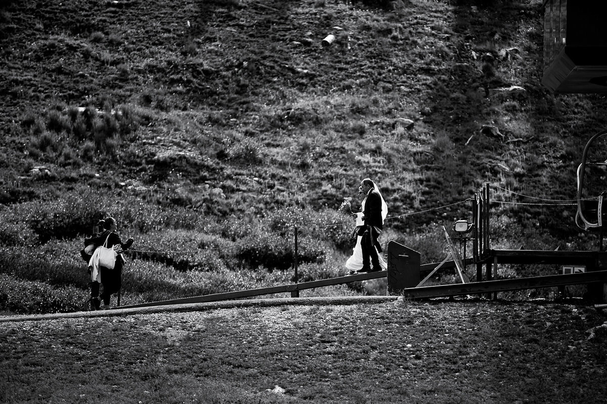 black-mountain-lodge-wedding-ceremony-7