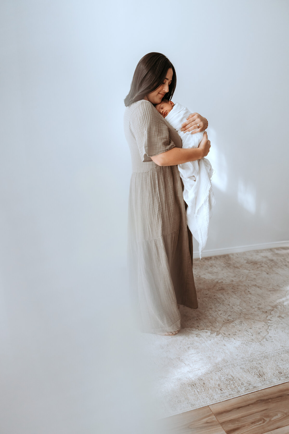 Los Angeles Newborn Photographer 17
