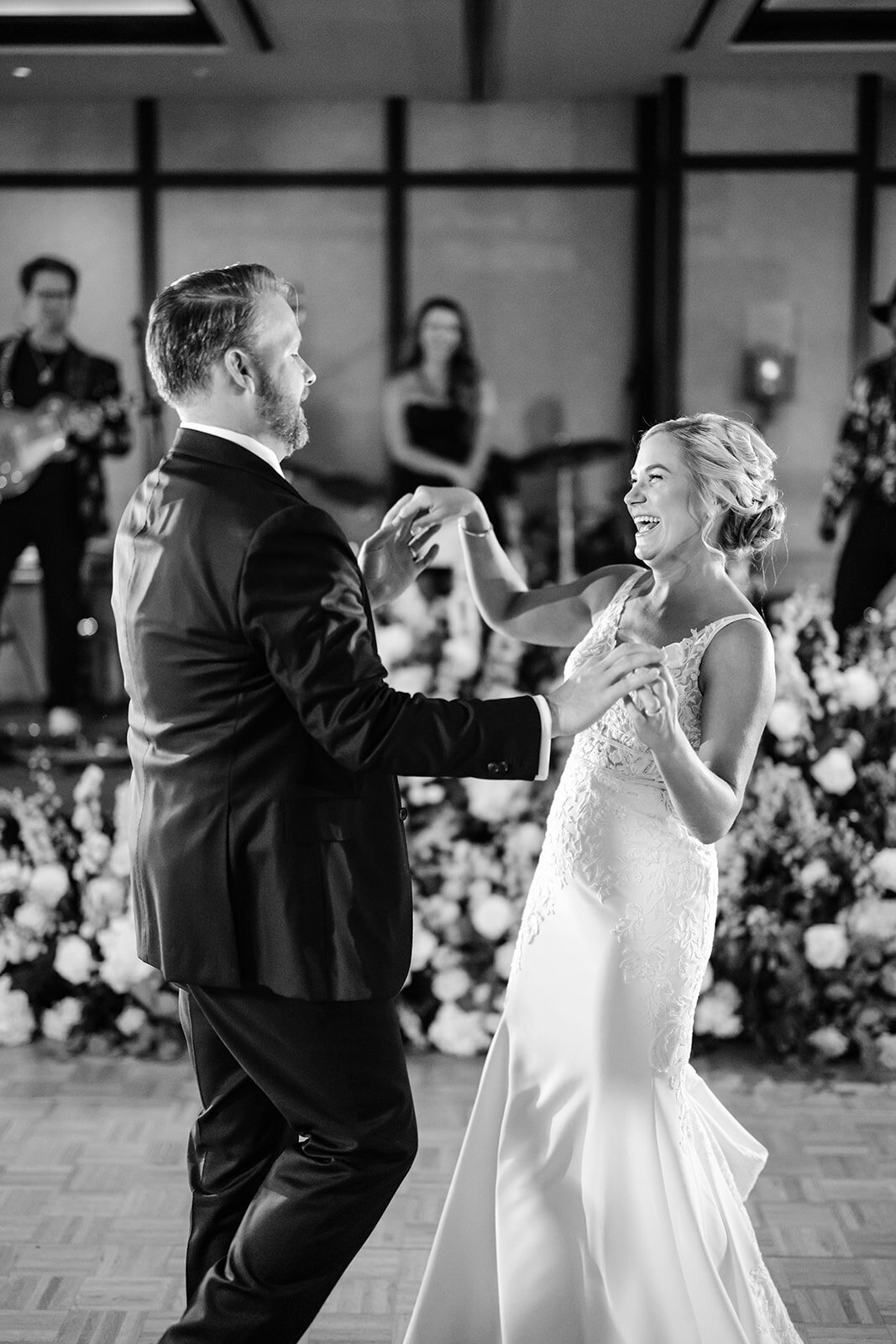 montage-deer-valley-summer-park-city-utah-wedding-logan-walker-425L-1914bw