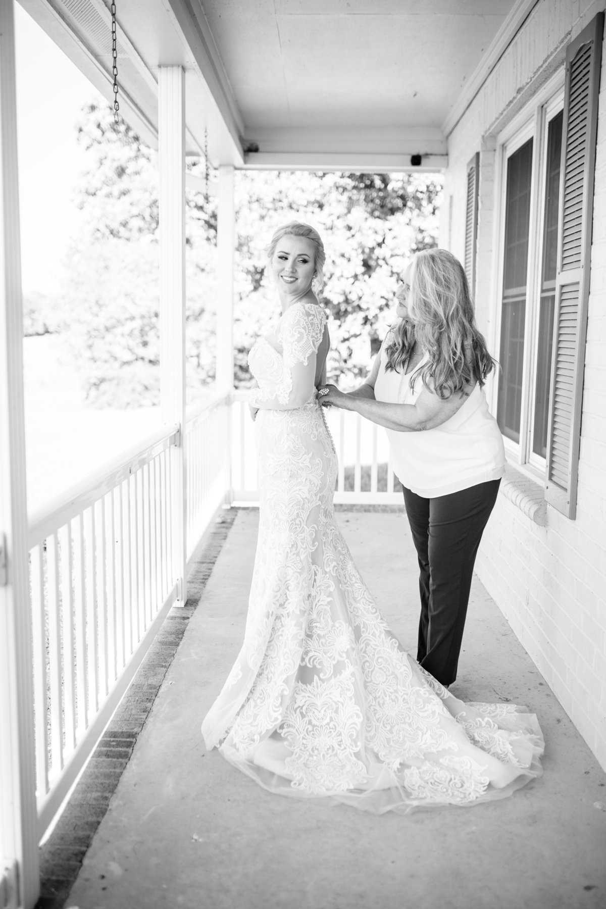 DGP_Cranford-Outen-Wedding_SneakPeek (22 of 90)