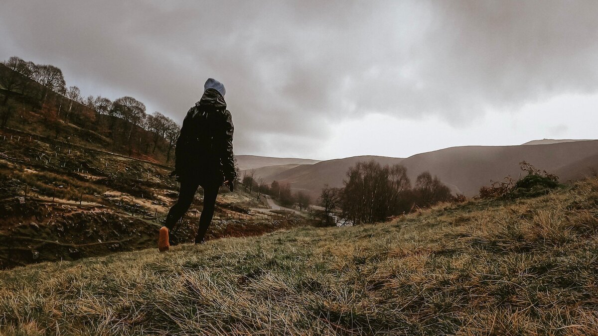 Sunrise Storyteller Peak district