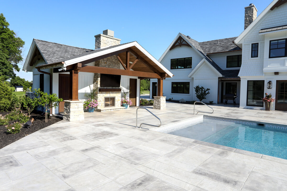 Exterior-0360