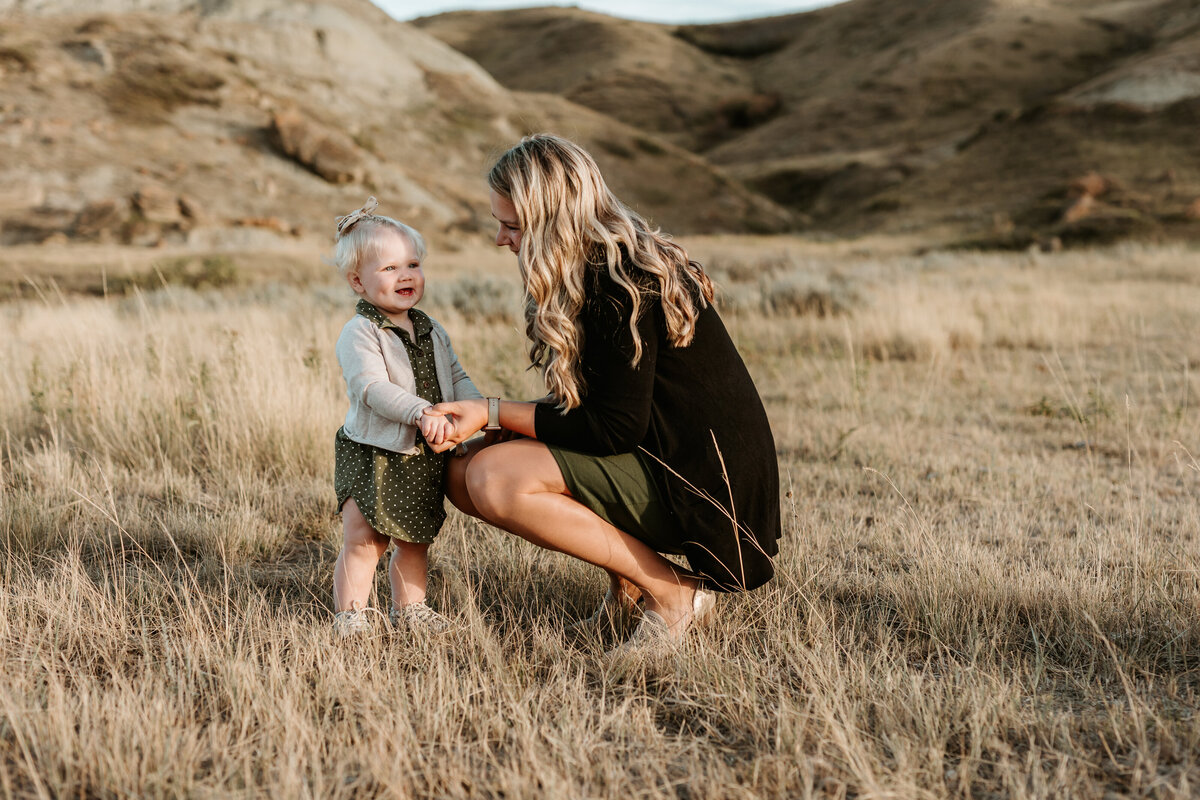 Lethbridge Alberta Coulee Family Session (2 of 12)