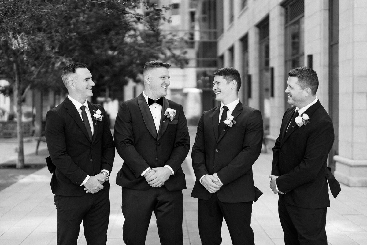 W9-Wedding-Photos-The-Pearle-Burlington-Lake-Ontario-Stephen-and-Oksana-2024-09-29-2500px-1070