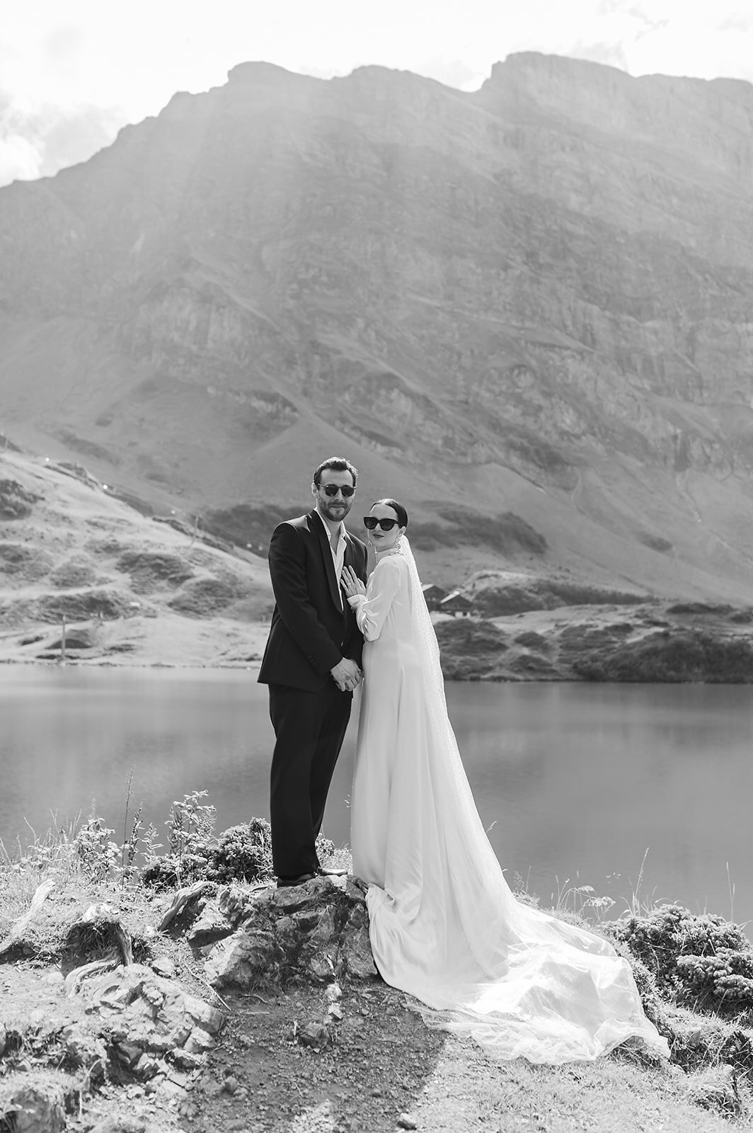 maxwellartphotography-swissalps-engelberg-intimateluxuryelopement-kempinskiengelberg-ceremony-122