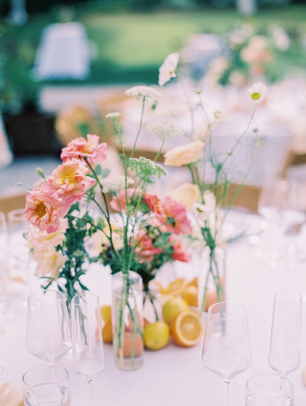 citrus-centerpiece-new-england-wedding-sarah-brehant-events