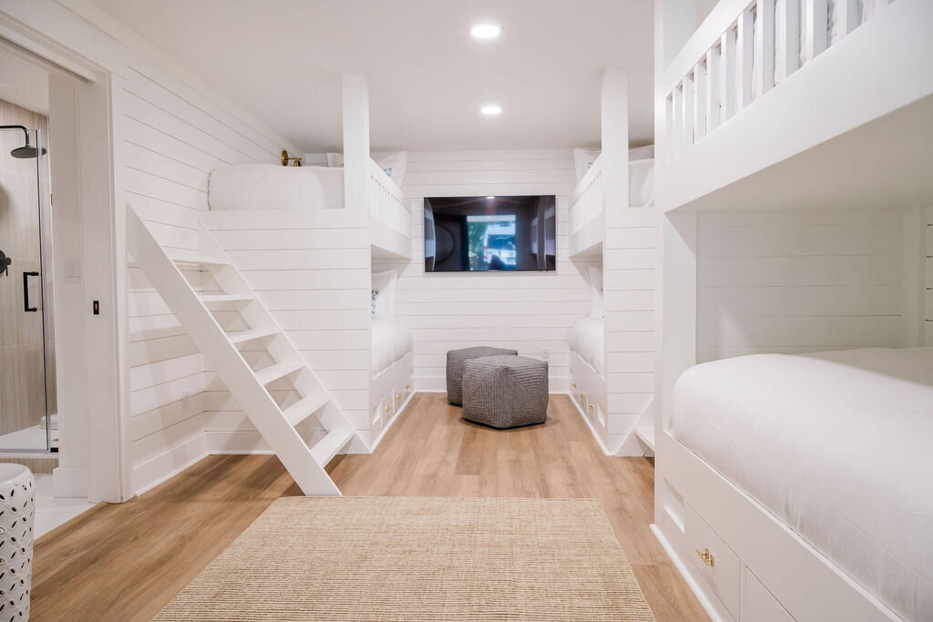 KYP[ENH-18GannettStreet]-28