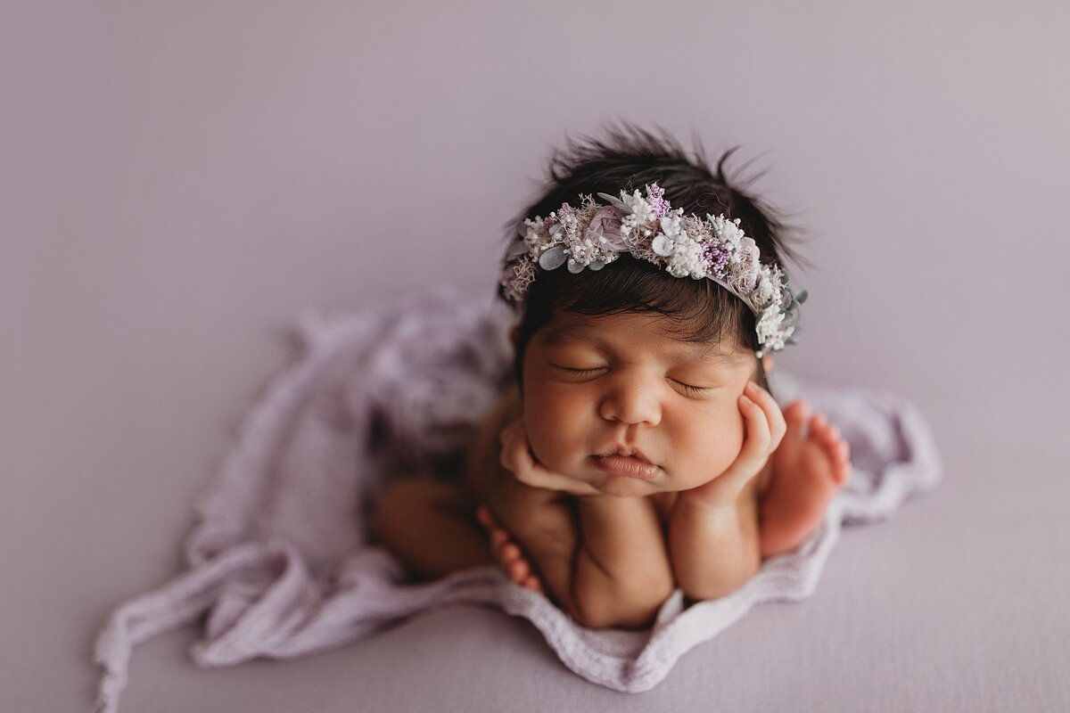 Charlotte Newborn photographer  In home newborn session & baby