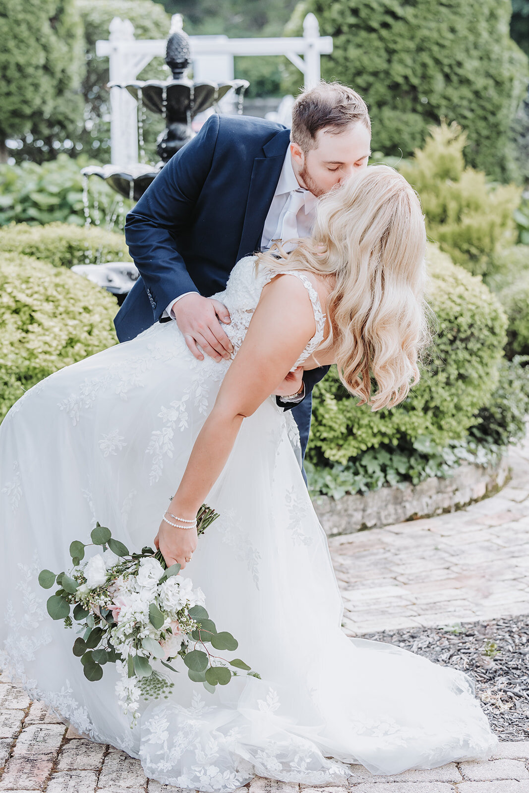 harper phrography LLC - michigan wedding photographer