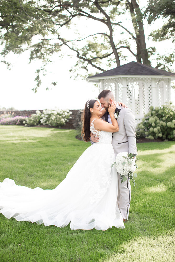 New York Editorial Wedding Photographer Blush Wood Studios green 1-9