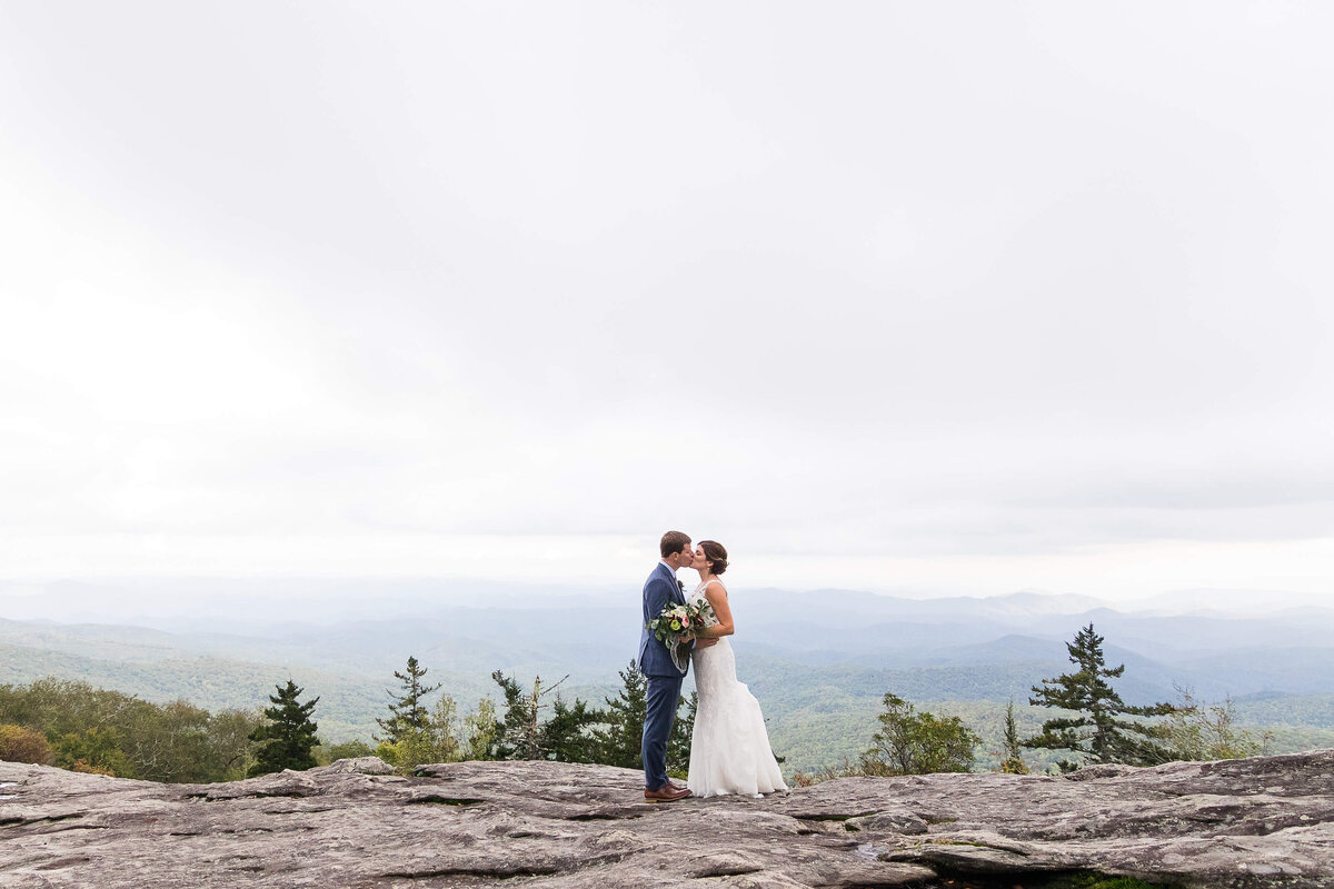 Beacon-Heights-NC-Elopement-1
