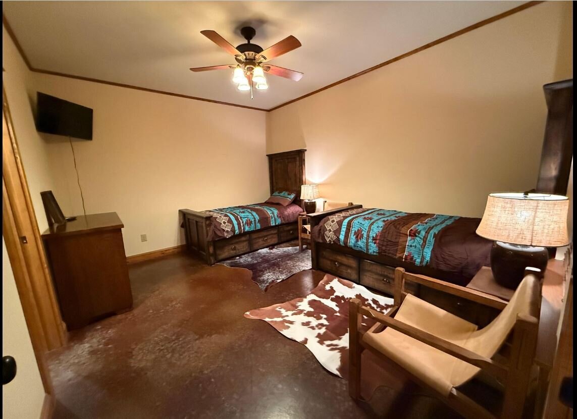 1040 Acre Working Ranch for sale in Duncan, OK - Stevens County